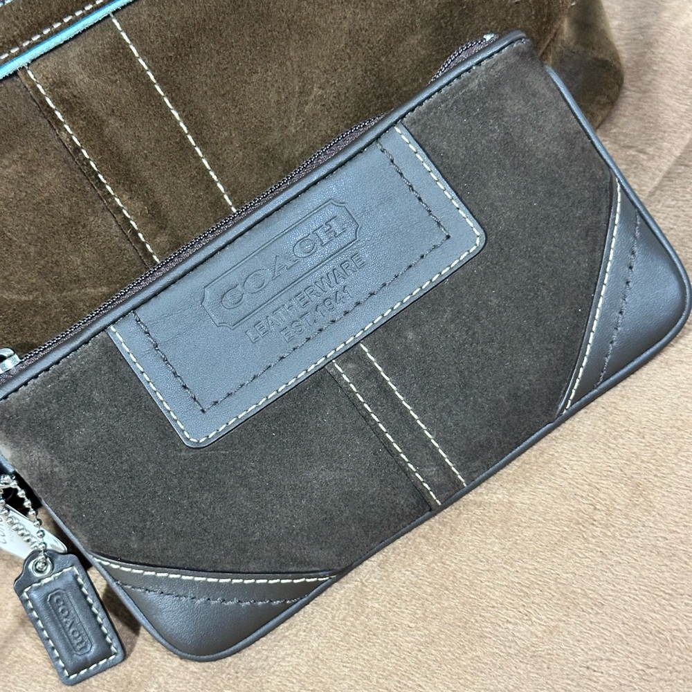Coach Hampton Gallery Brown Suede Tote and Pouch - Picture 8 of 16